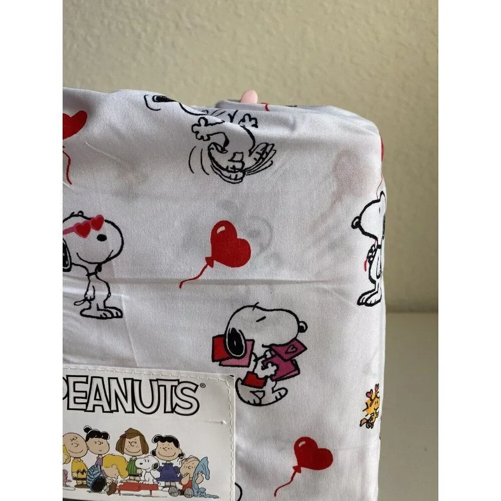 Peanuts Snoopy Woodstock Heart Balloon Valentines QUEEN Size‎ Sheet Set Soft NEW